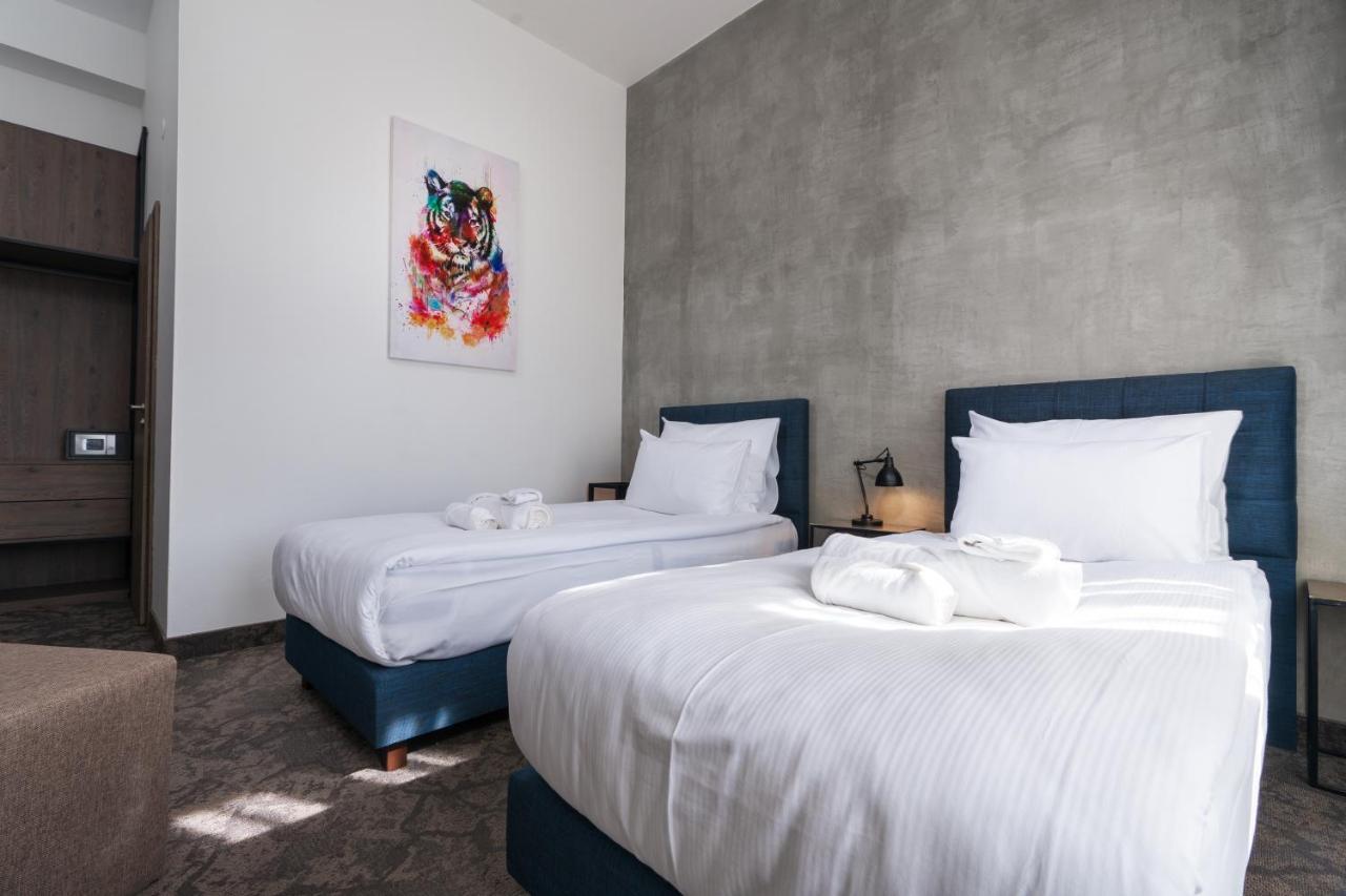 Riverside Hotel 比尔森 外观 照片