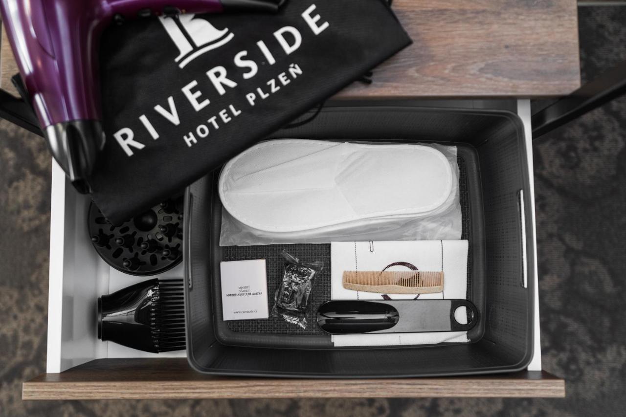 Riverside Hotel 比尔森 外观 照片