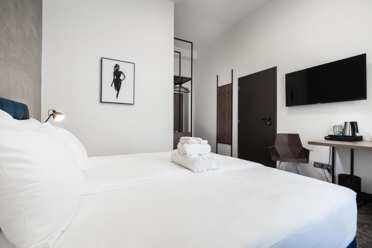 Riverside Hotel 比尔森 外观 照片